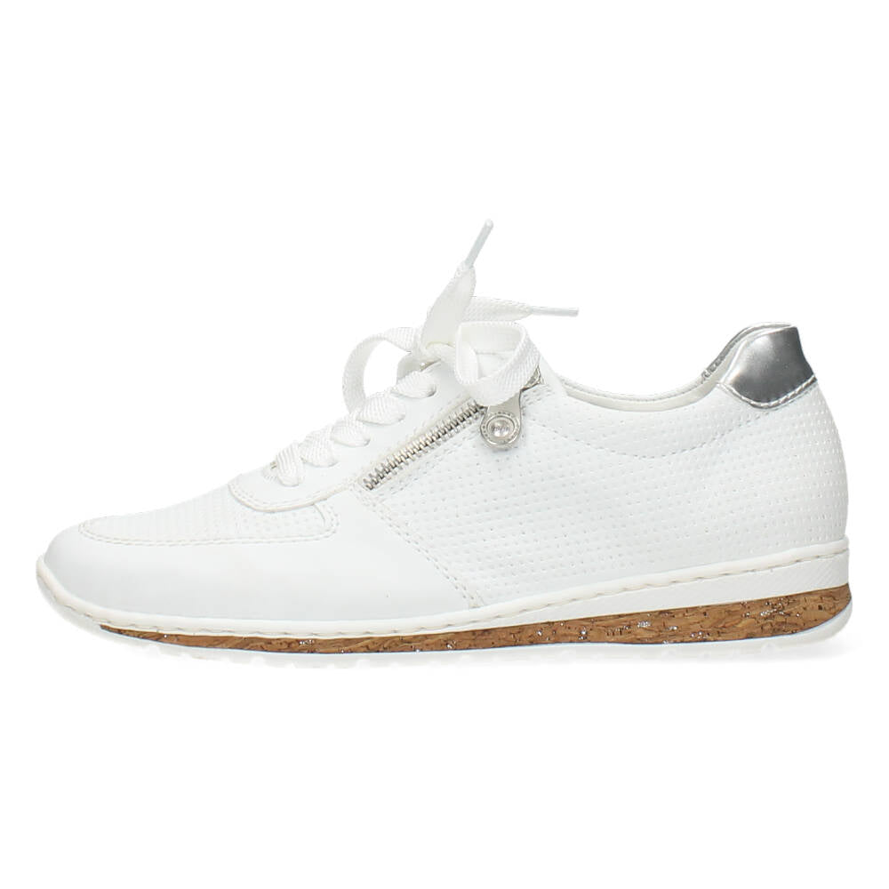 Witte sneakers