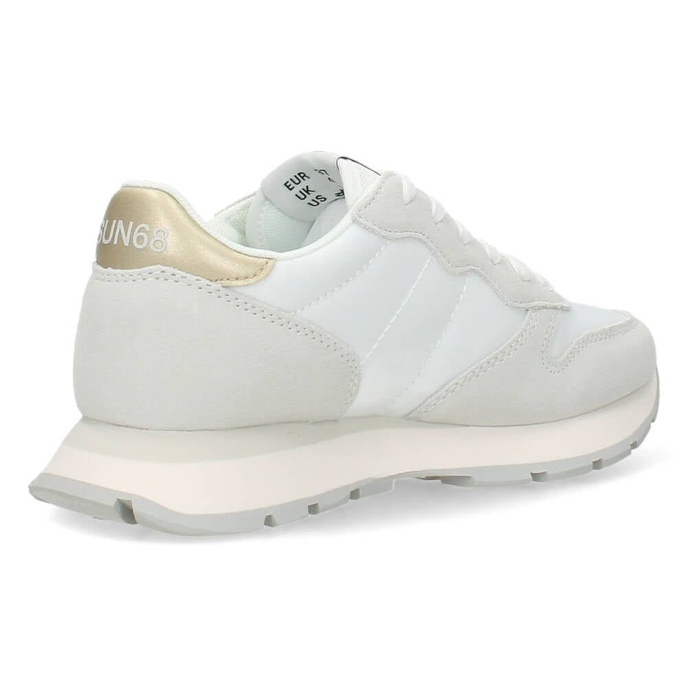 Witte sneakers