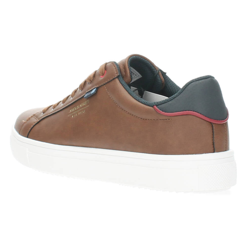 Cognac sneakers