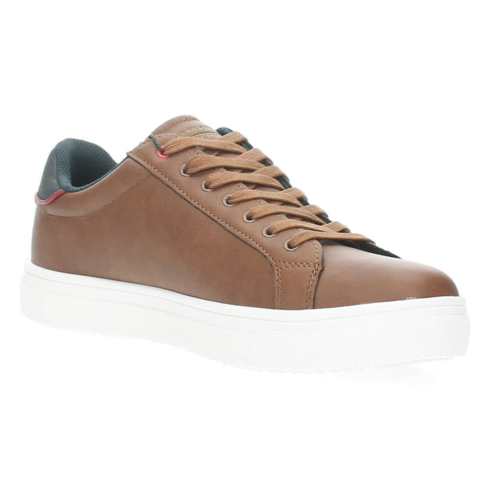 Cognac sneakers