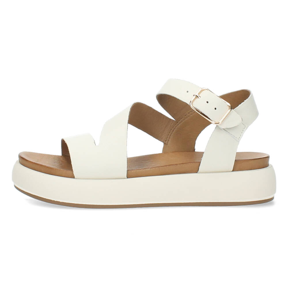 Crème sandalen