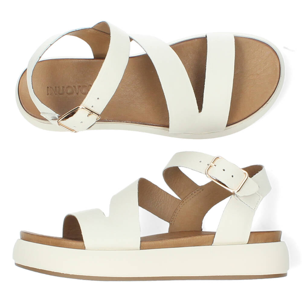 Crème sandalen