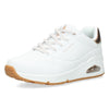 Witte sneakers