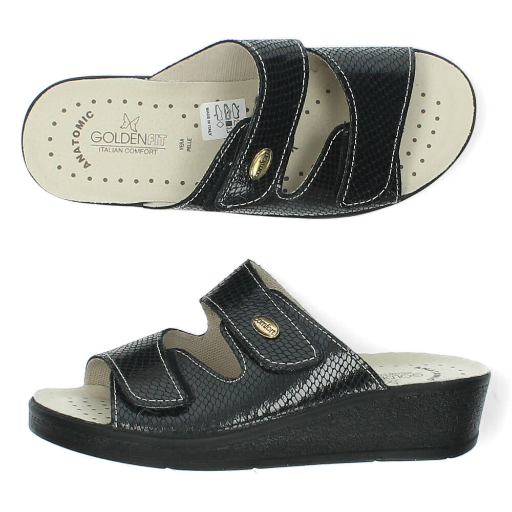 Zwarte slippers