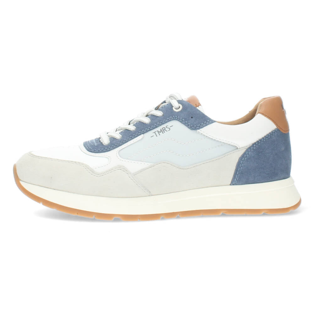 Witte sneakers