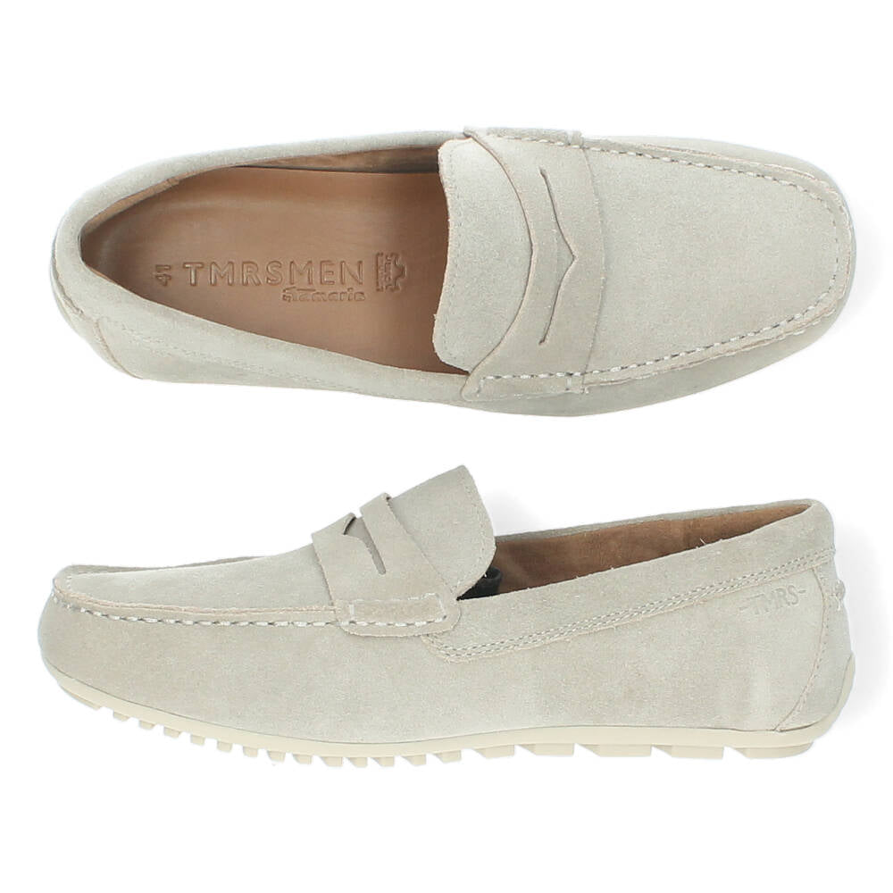 Zandkleurige mocassins