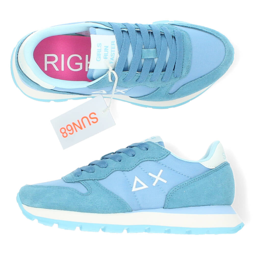 Blauwe sneakers