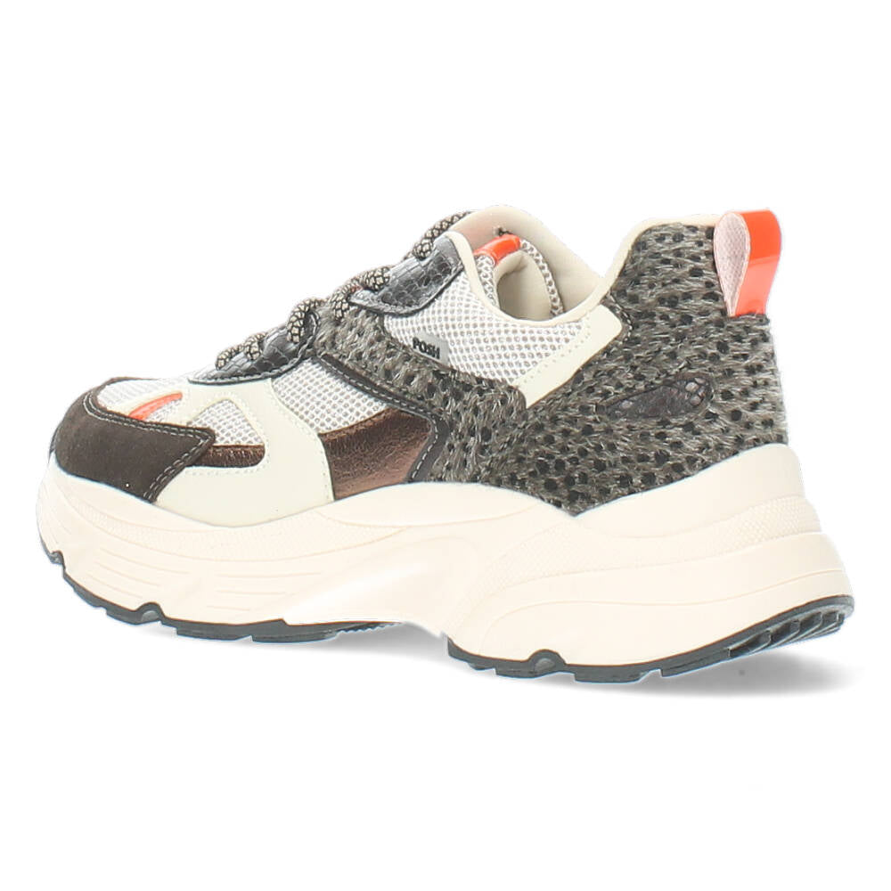Bruine sneakers