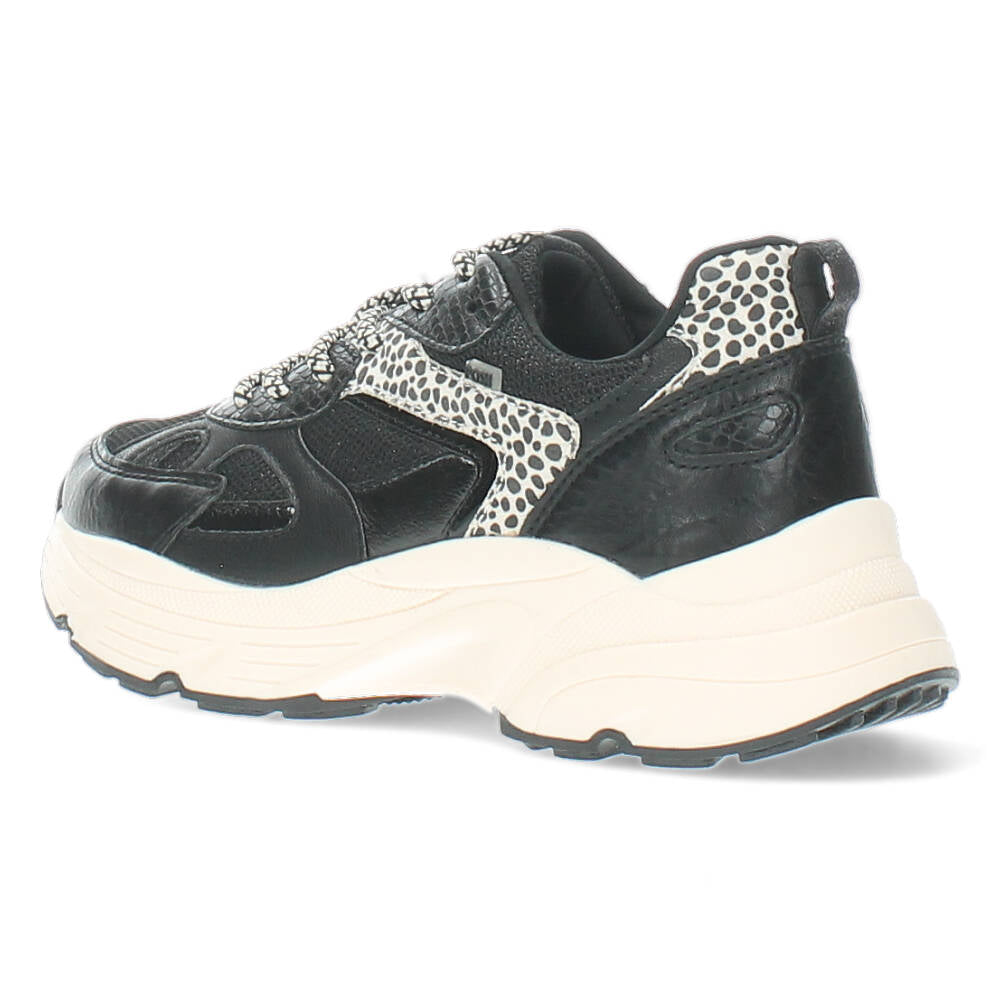 Zwarte sneakers