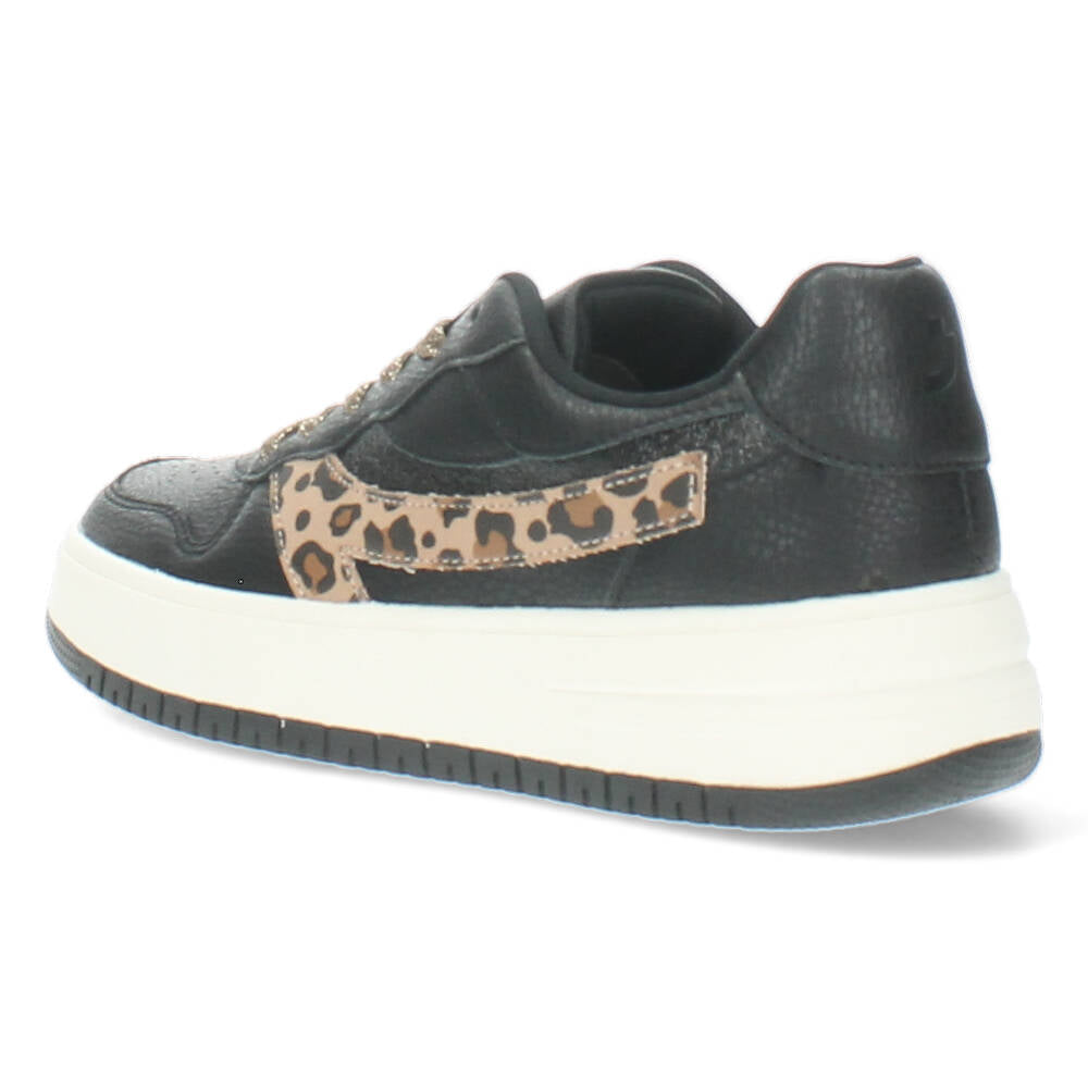 Zwarte sneakers