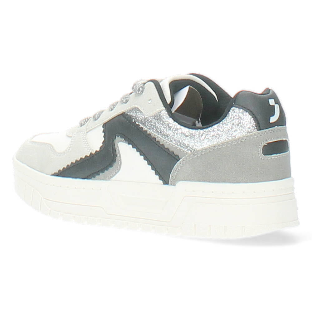Witte sneakers