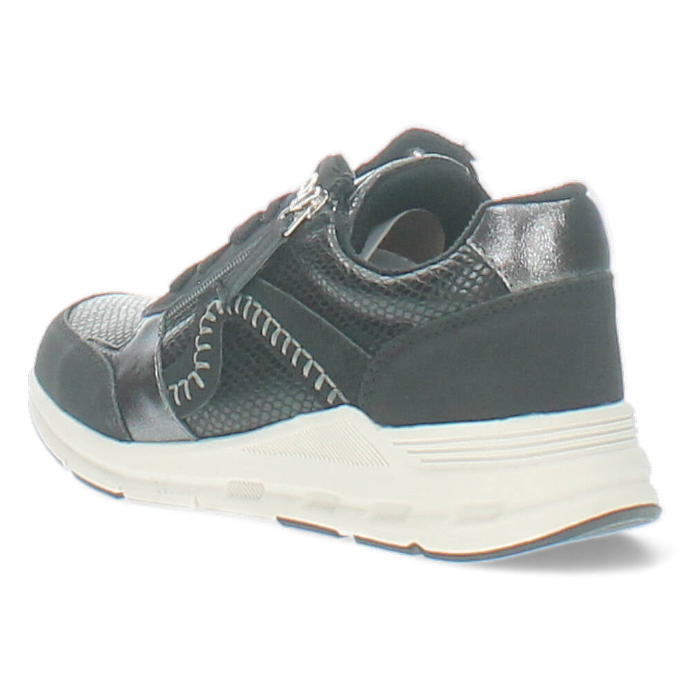 Zwarte sneakers