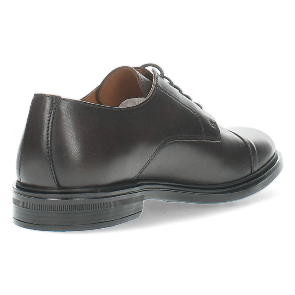 Donkerbruine veterschoenen