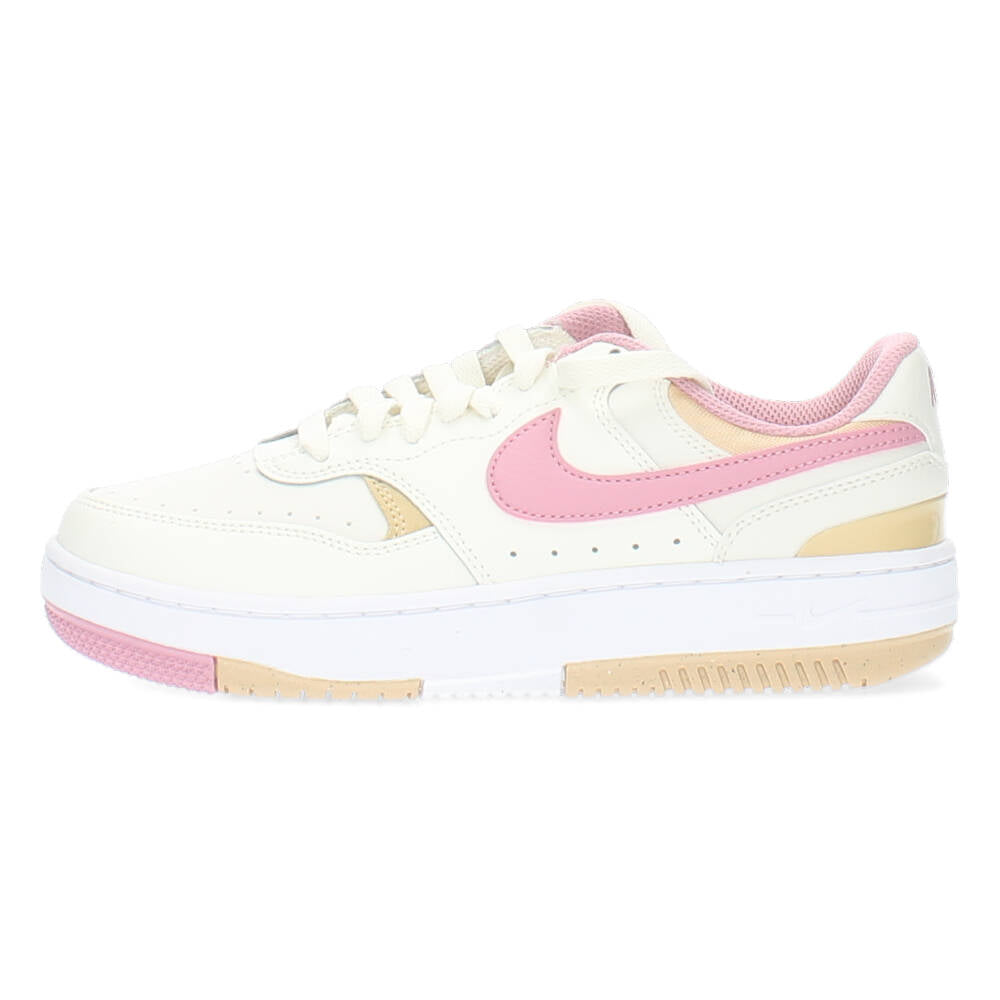 Roze sneakers