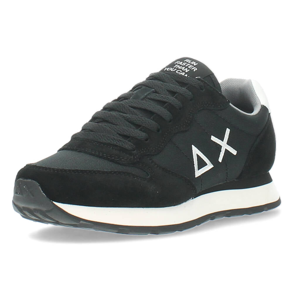 Zwarte sneakers