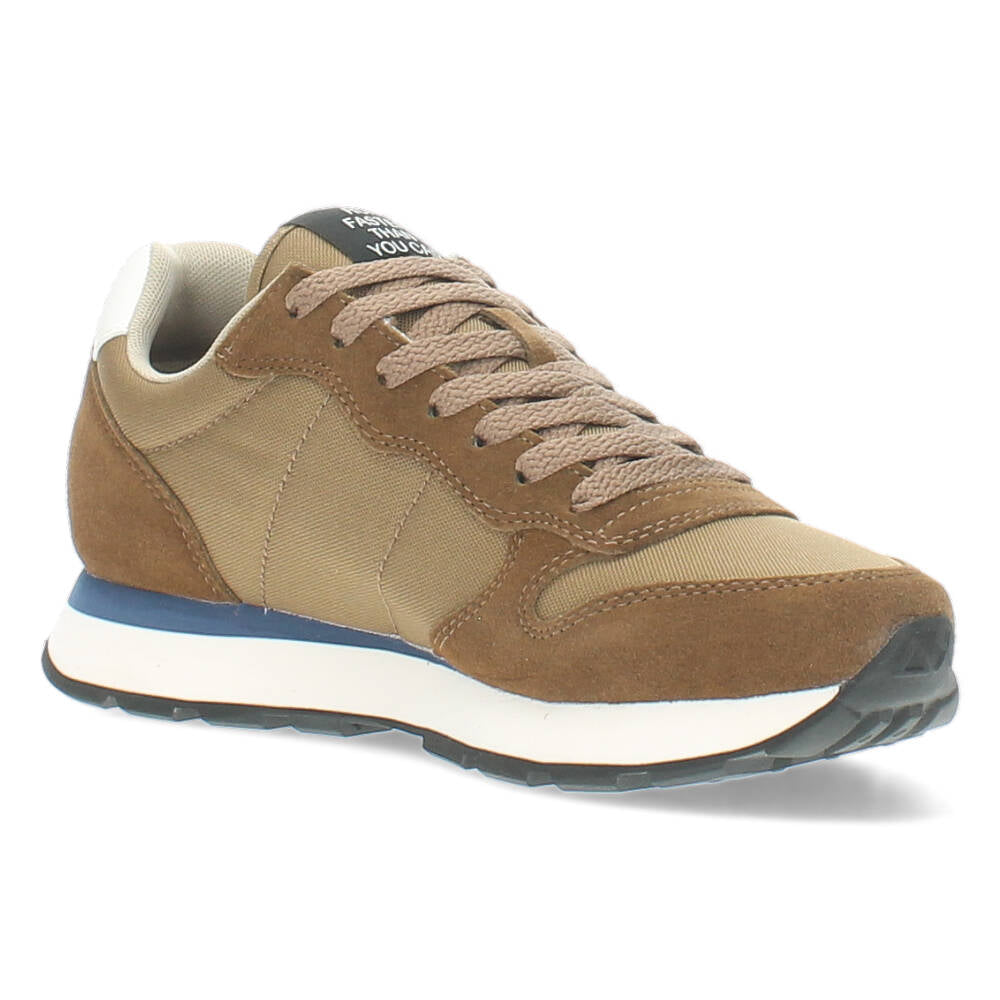 Bruine sneakers