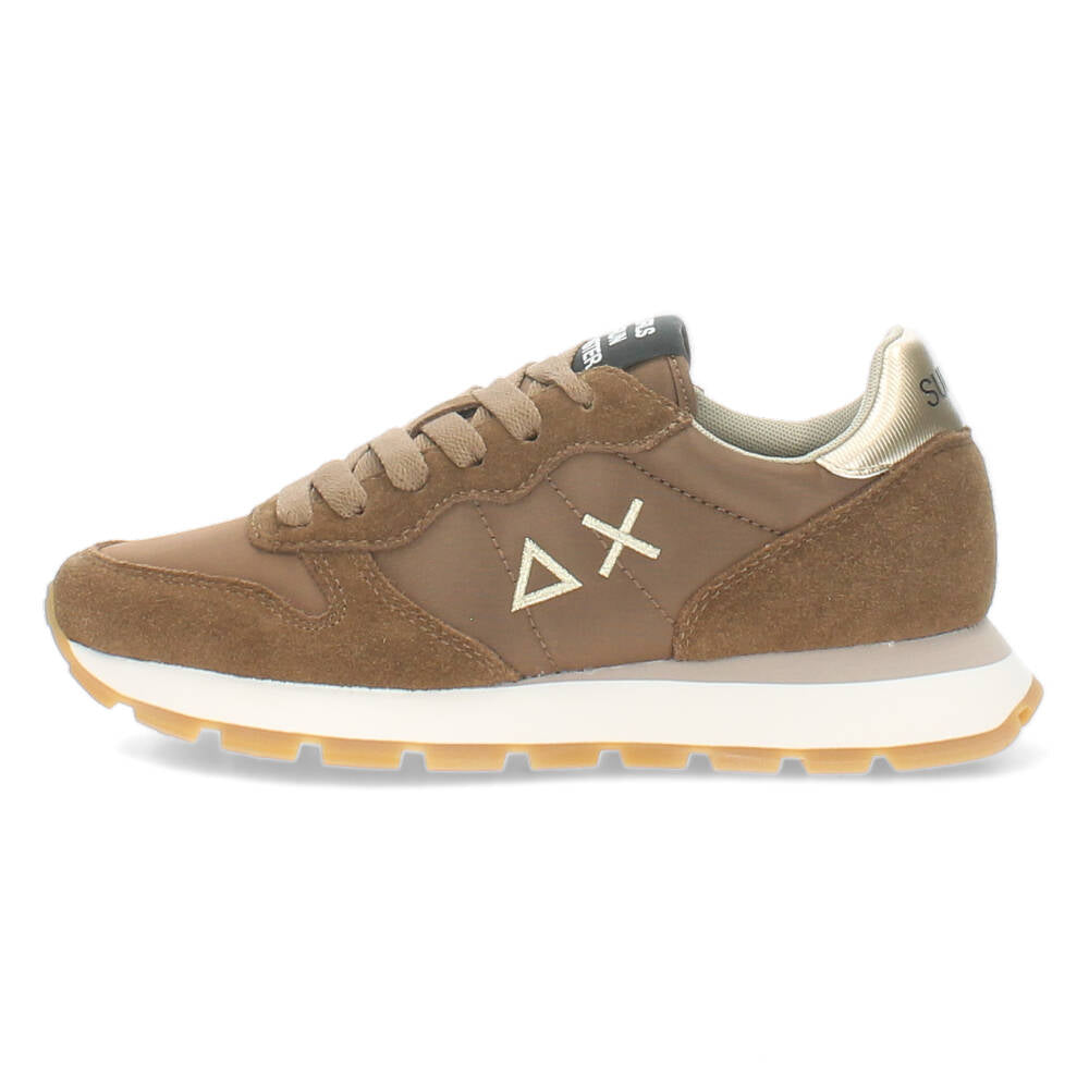Bruine sneakers