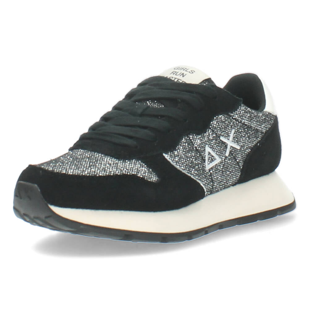 Zwarte sneakers