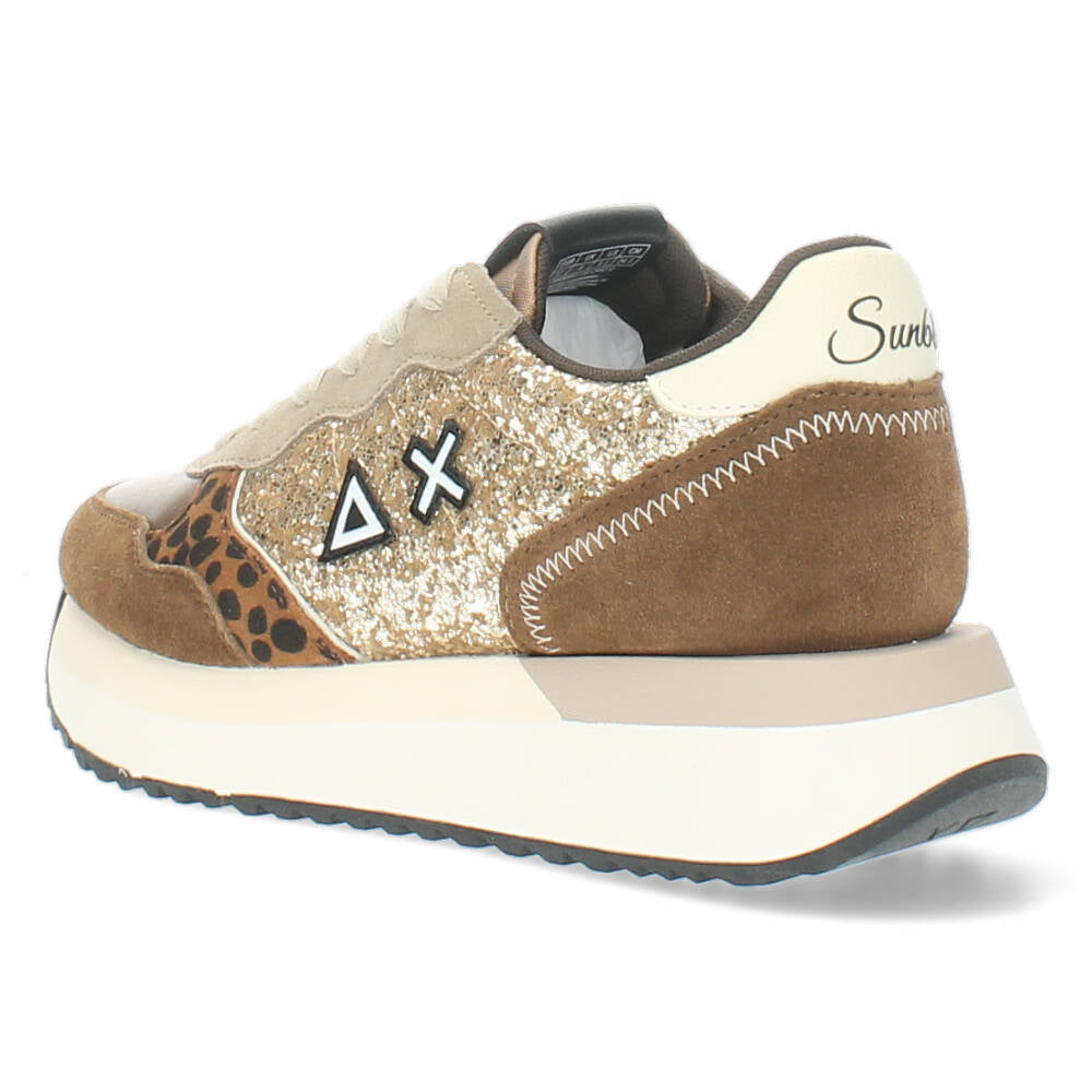 Gouden sneakers