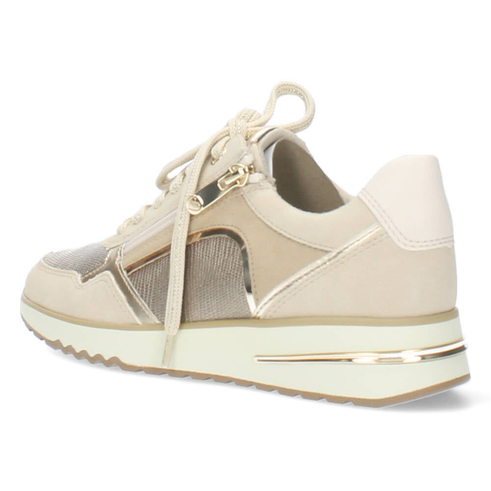 Crèmekleurige sneakers