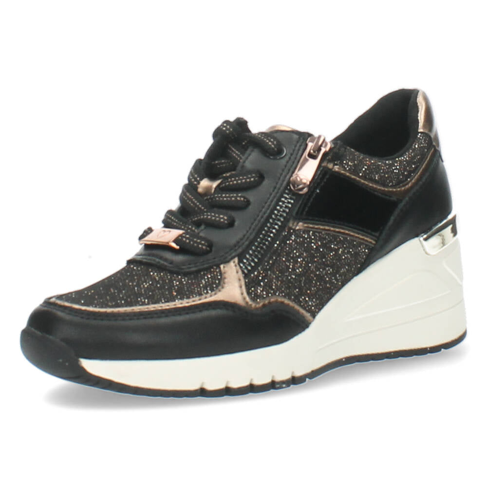 Zwarte sneakers