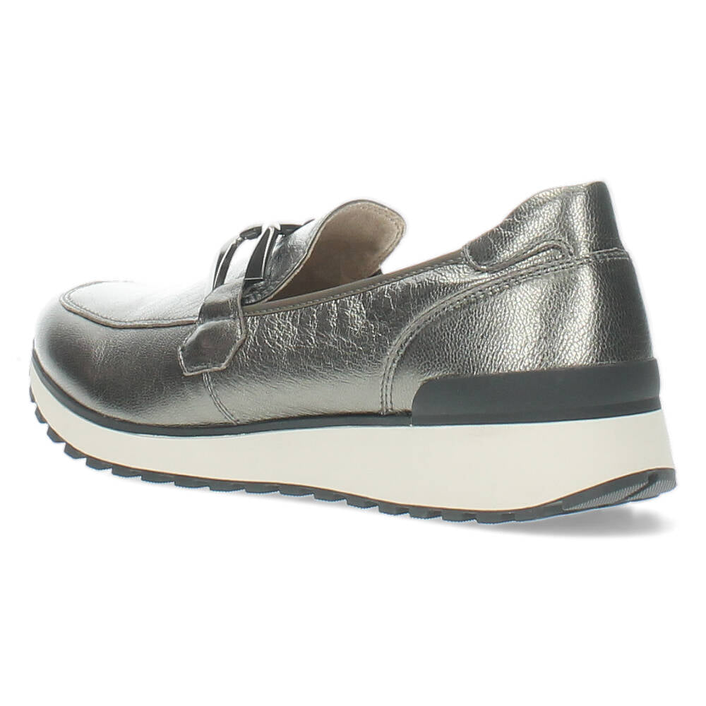Bronzen loafers