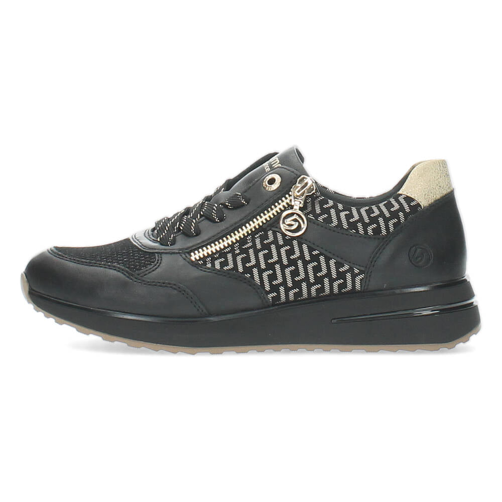 Zwarte sneakers