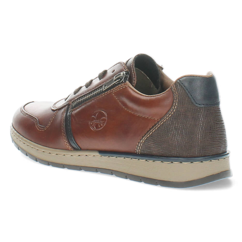 Bruine sneakers
