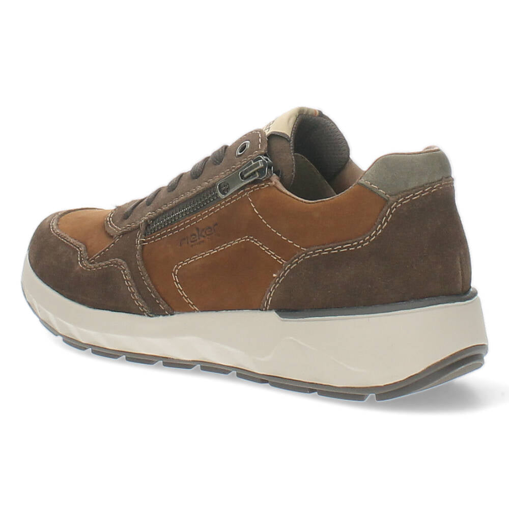 Bruine sneakers