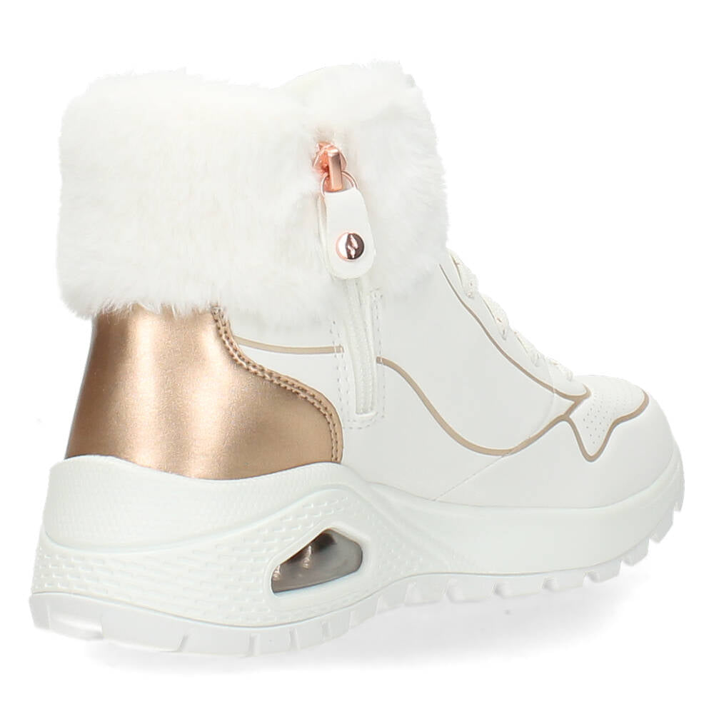 Witte sneakers