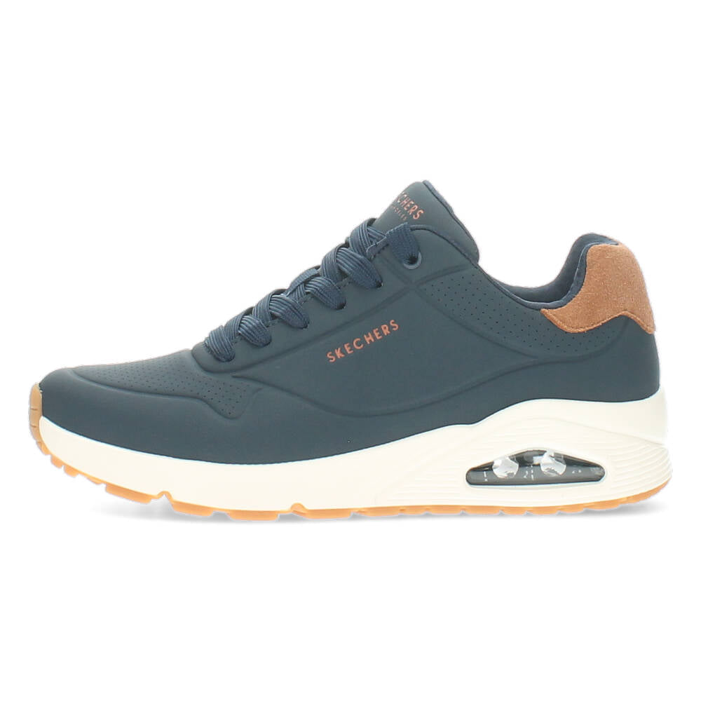 Blauwe sneakers