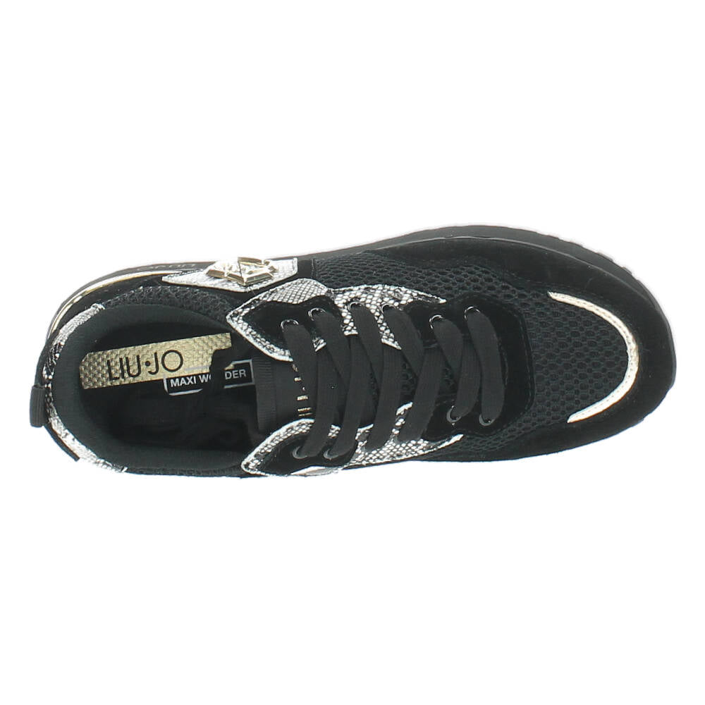 Zwarte sneakers
