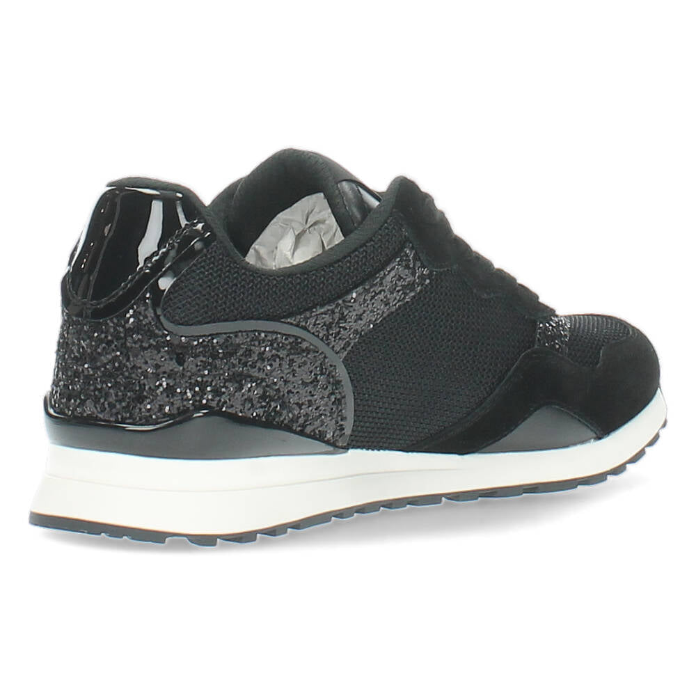 Zwarte sneakers