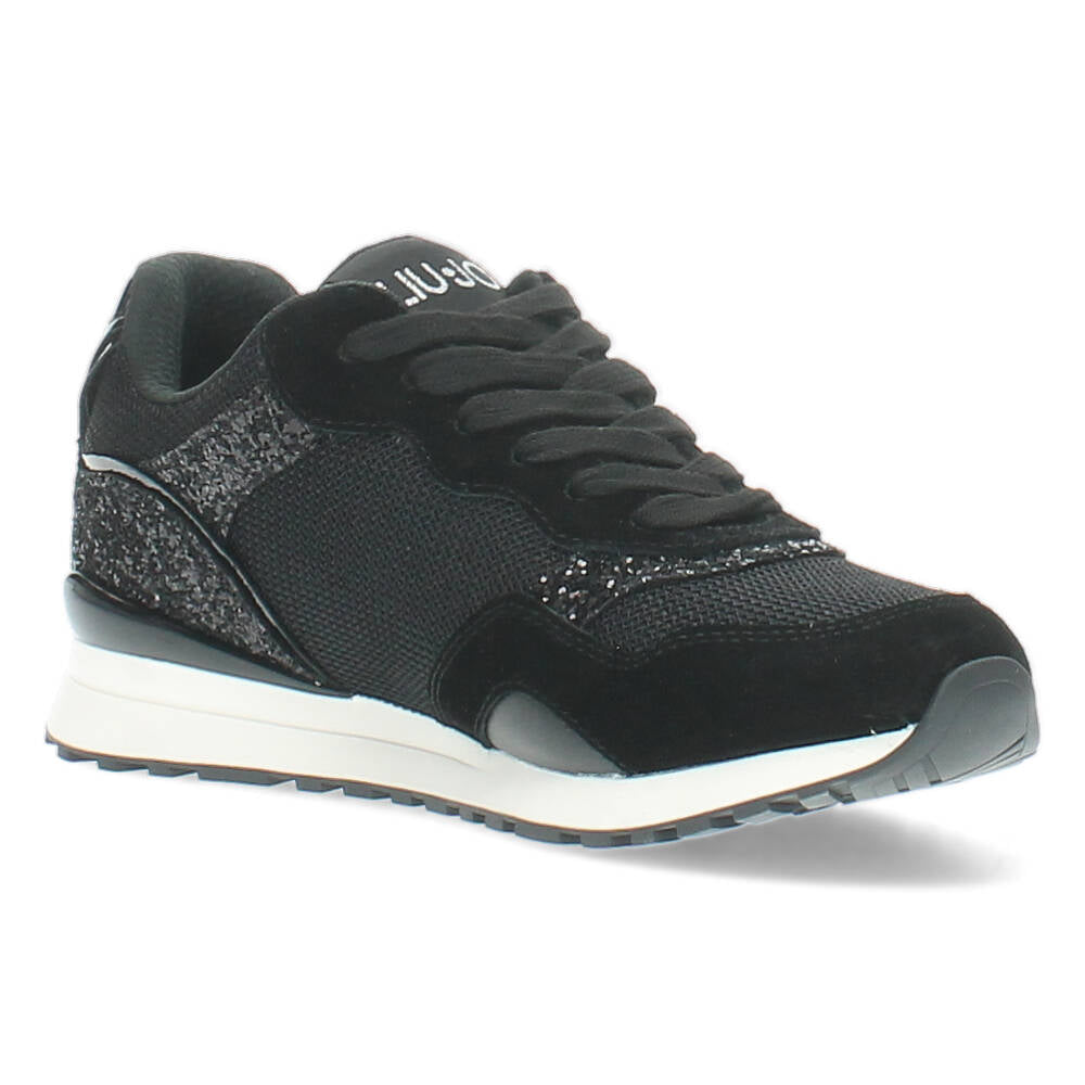 Zwarte sneakers