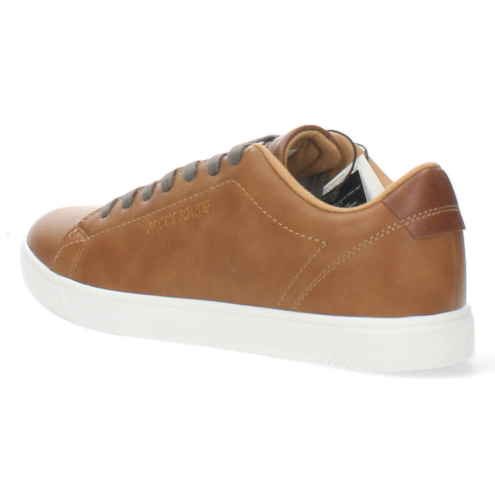 Cognac sneakers
