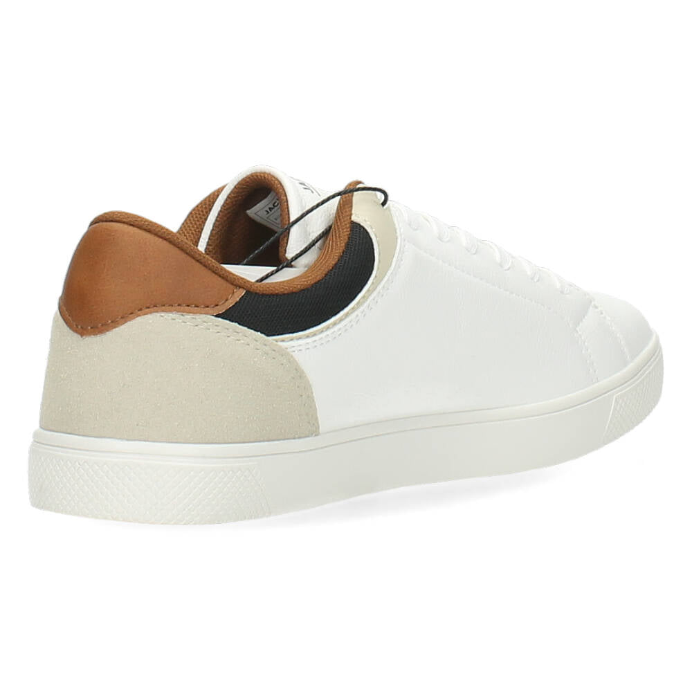 Witte sneakers