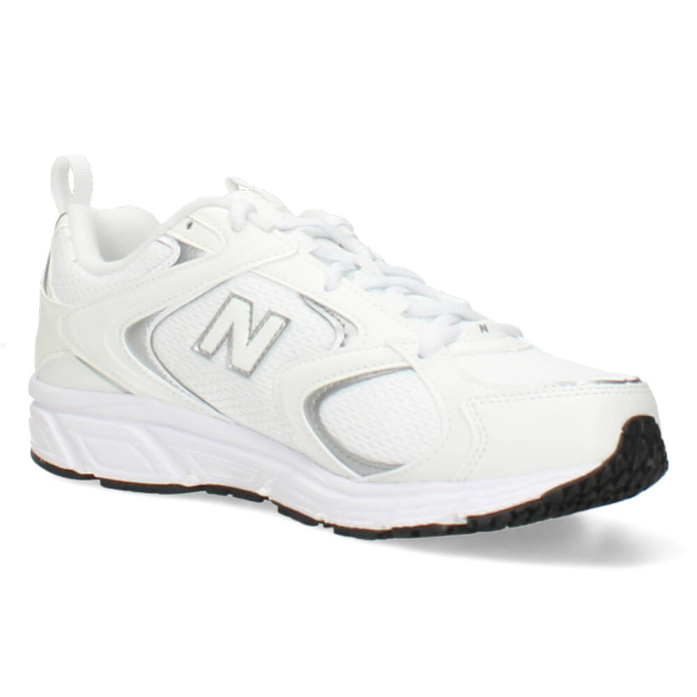 Witte sneakers