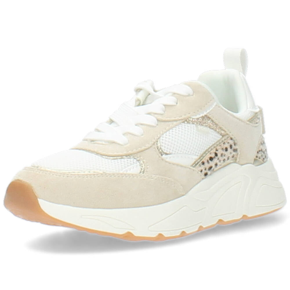 beige sneaker