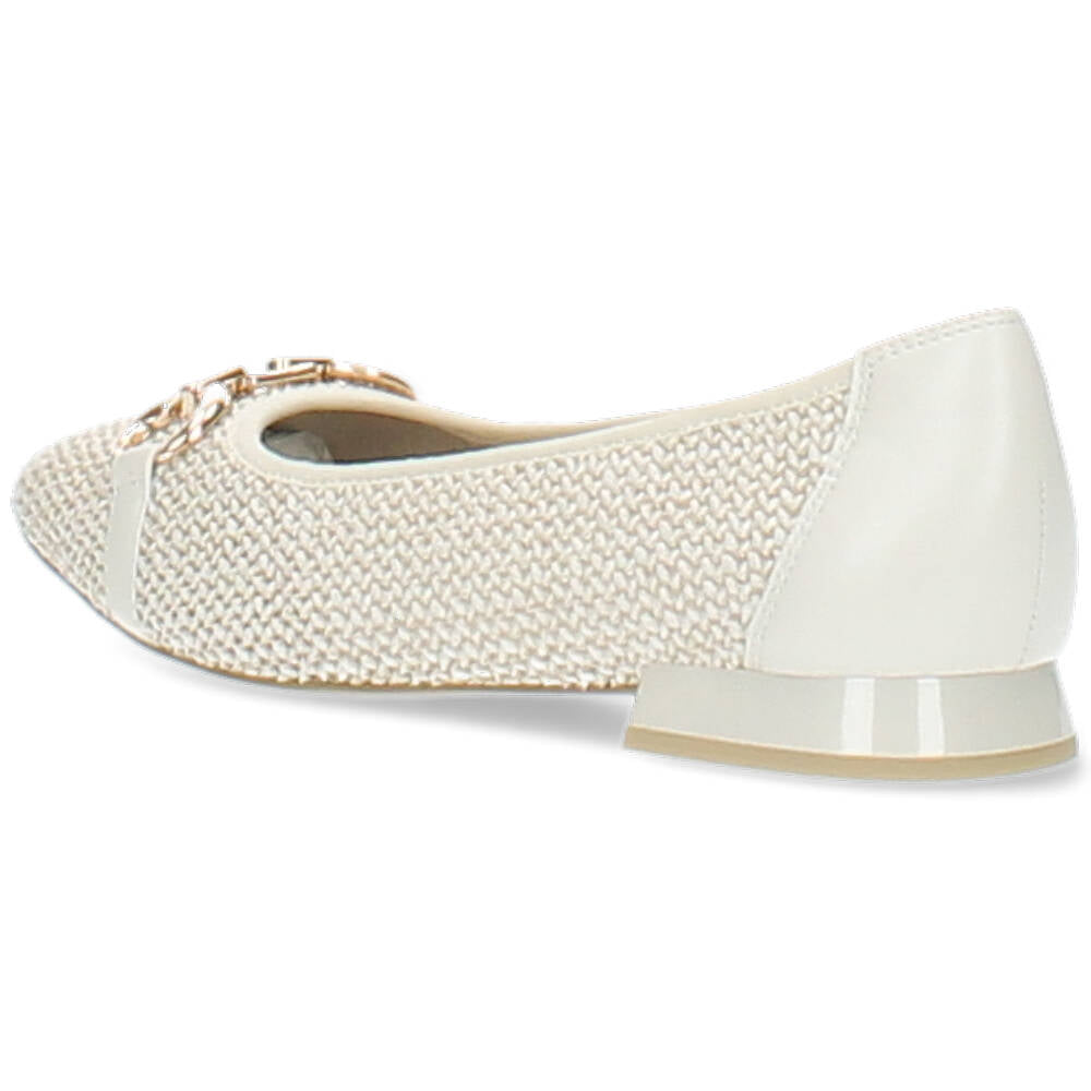 ecru ballerina