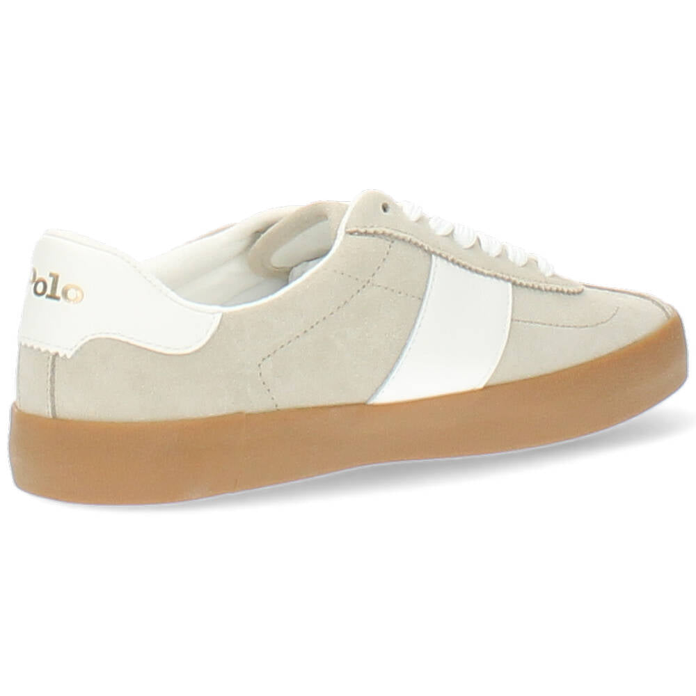 beige sneaker