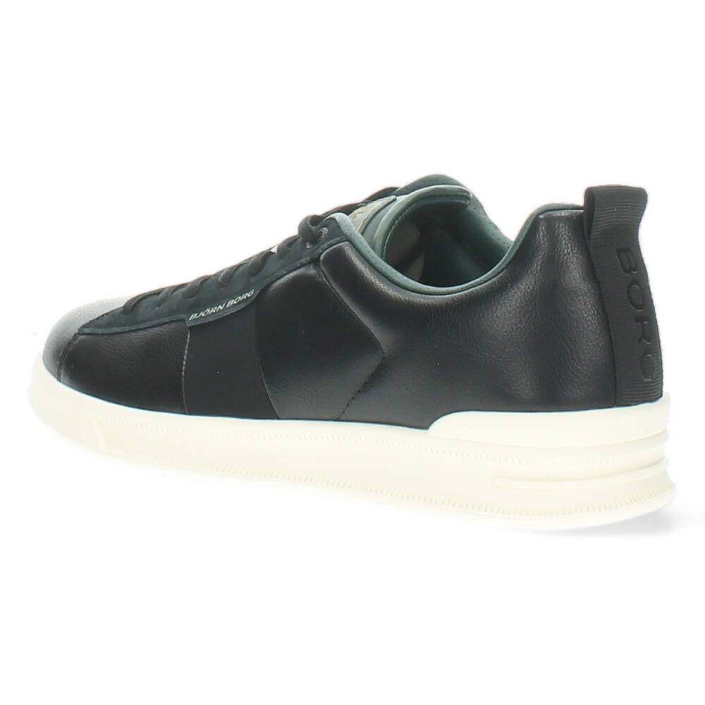 Zwarte sneakers