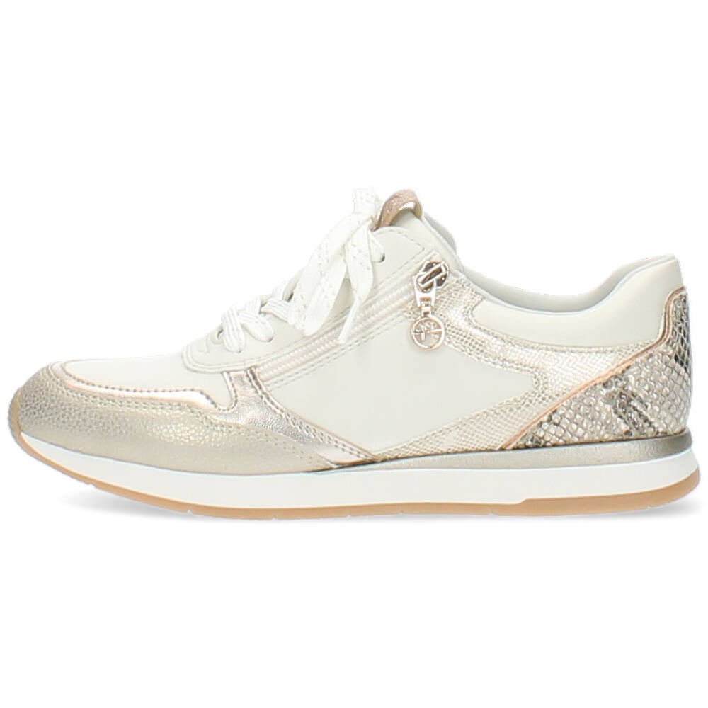 beige sneaker