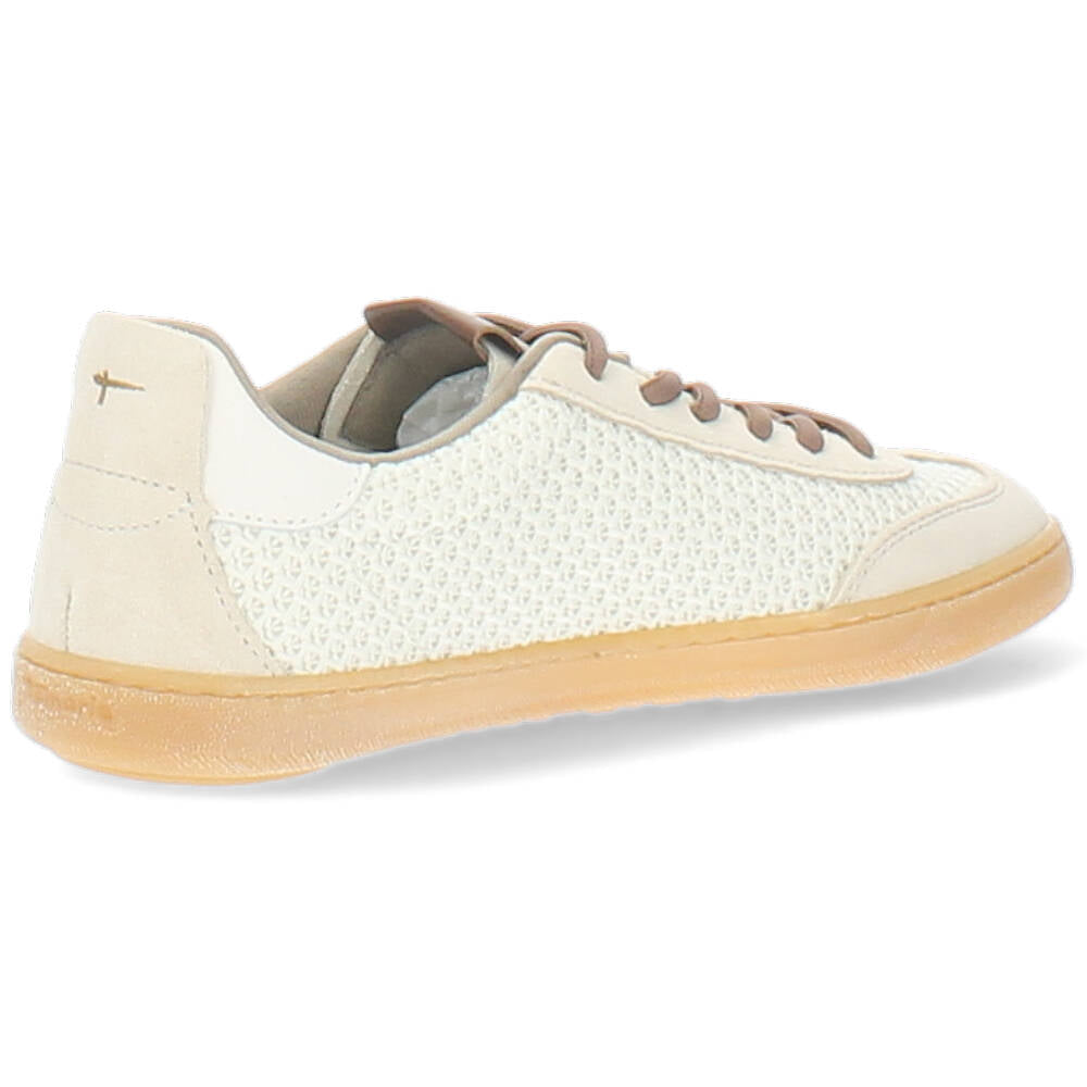 beige sneaker