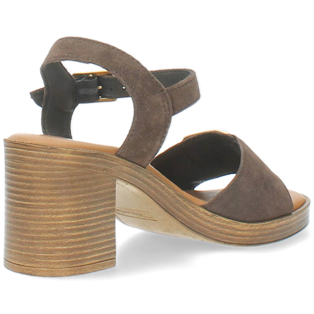 bruine sandaal
