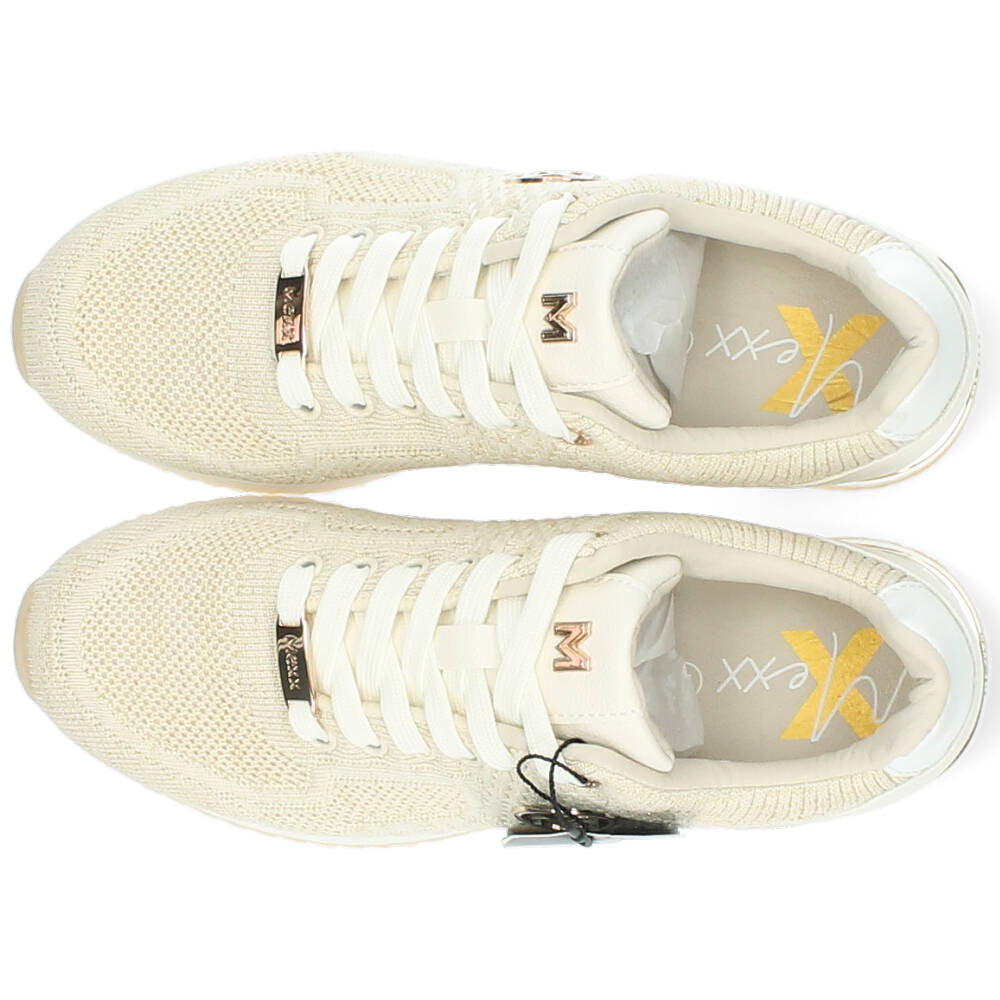 beige sneaker