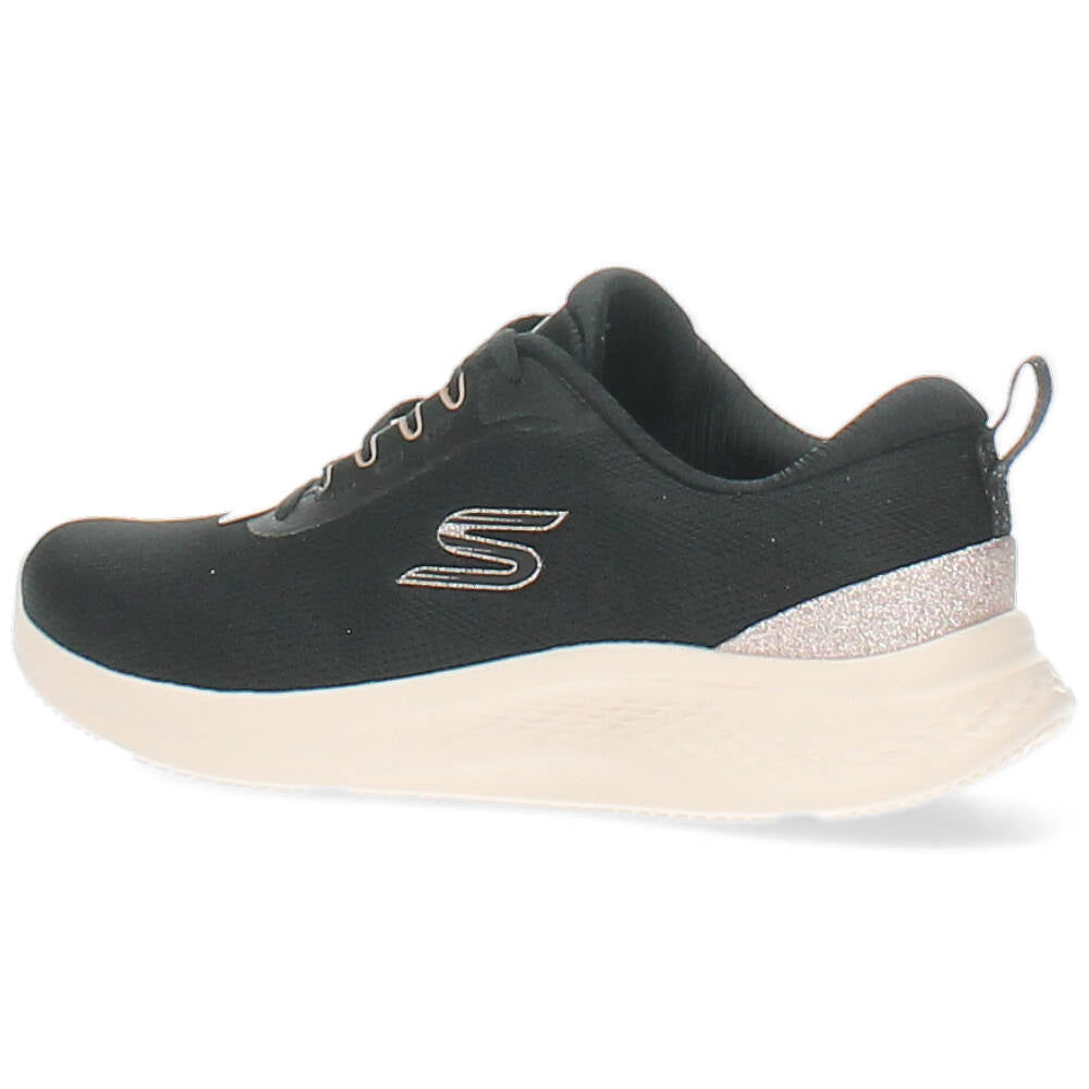 zwarte sneaker