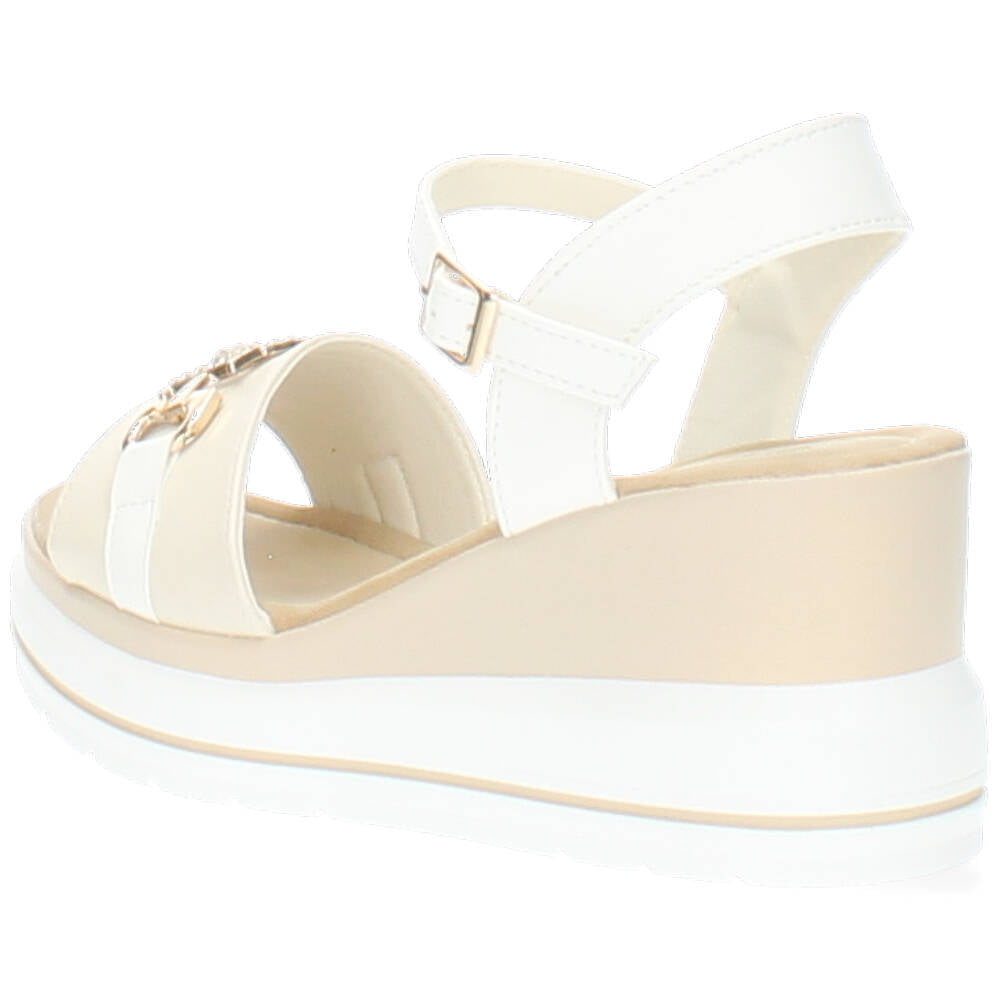 beige sandaal