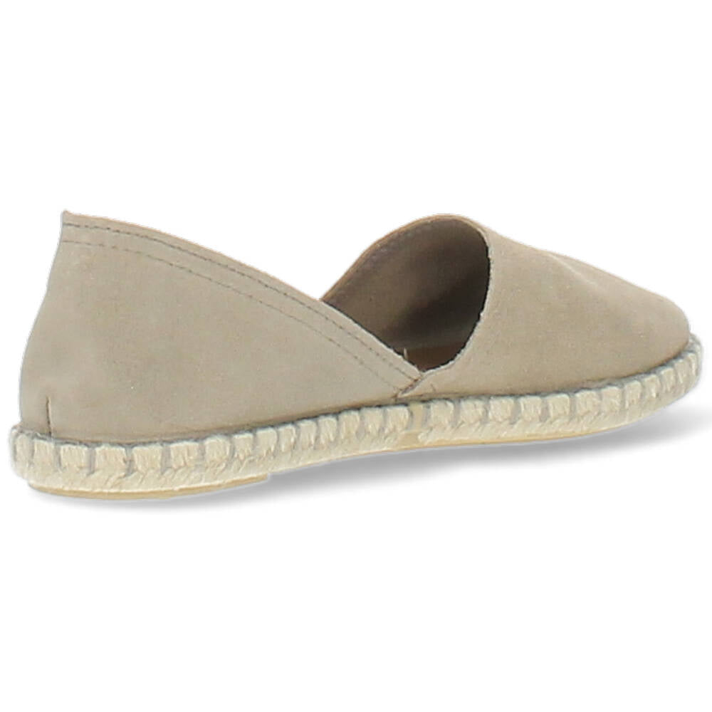 beige espadrilles