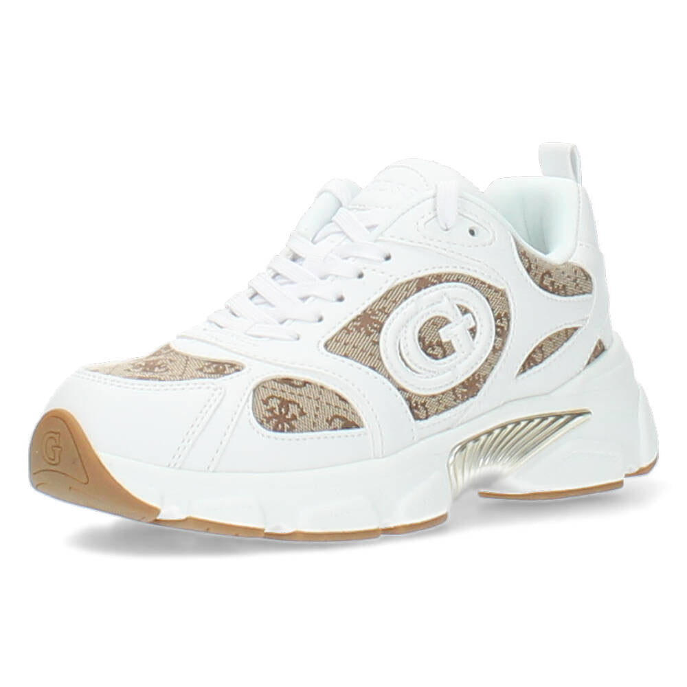 beige sneaker
