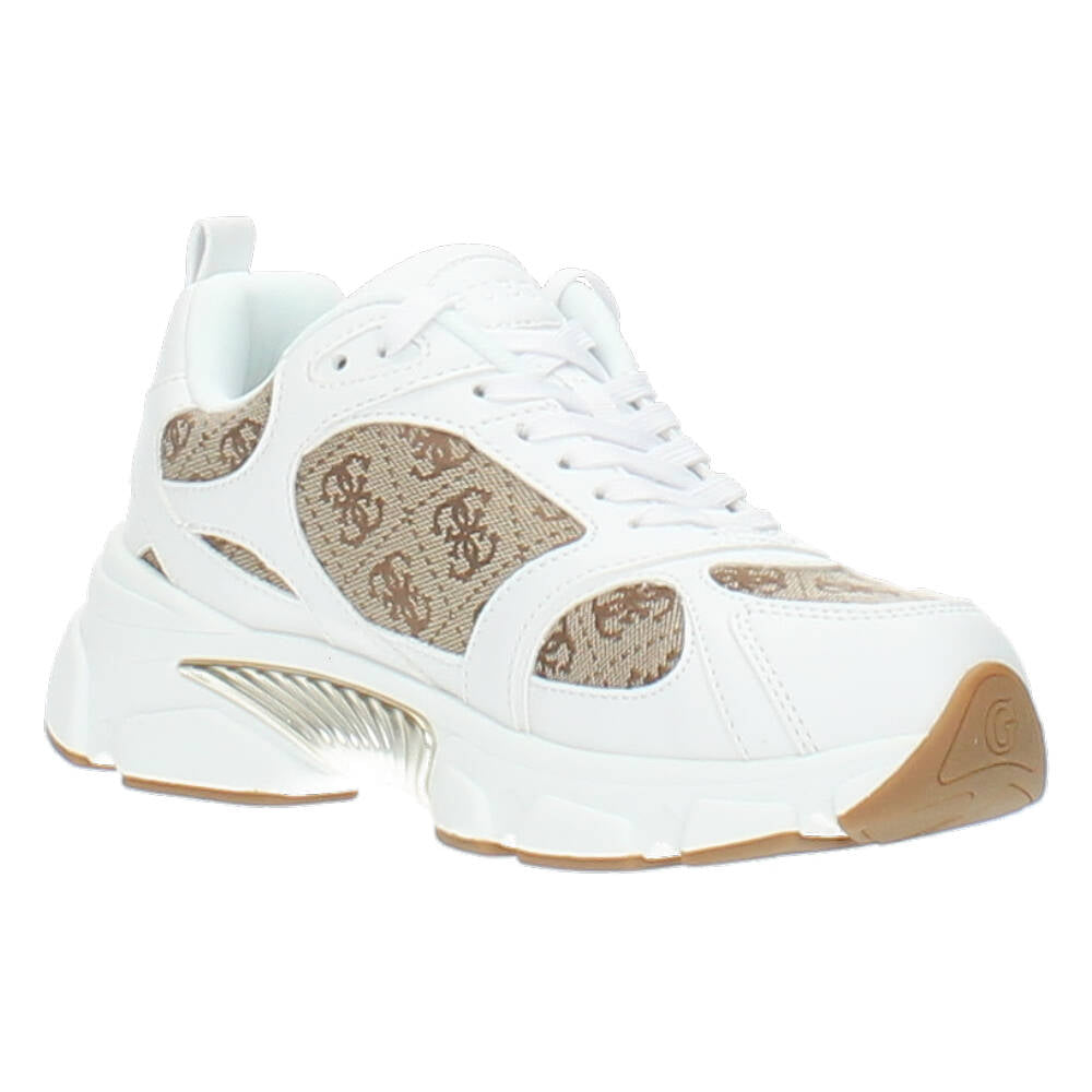 beige sneaker